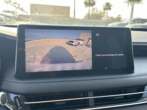 Certified 2025 INFINITI QX60 Pure image 32