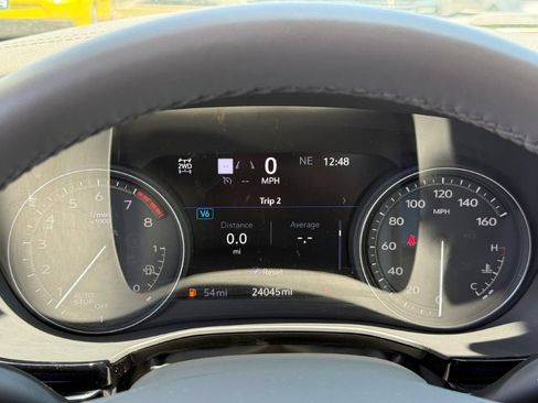 Used 2024 Cadillac XT6 Premium Luxury w/ Technology Package AWD/4WD image 40
