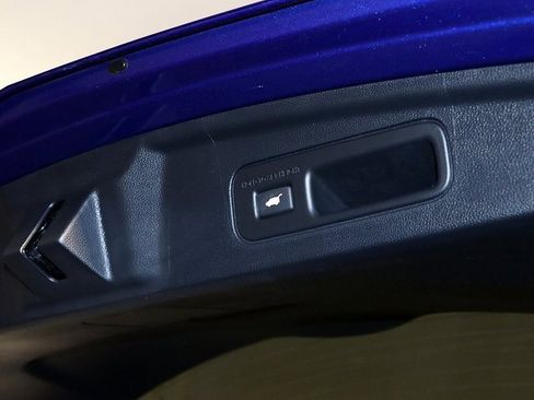 Used 2024 Acura MDX A-Spec image 32