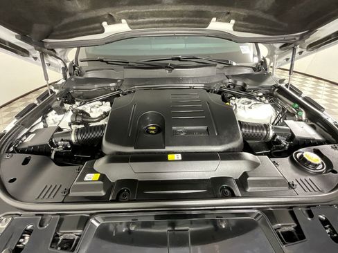 Used 2022 Land Rover Range Rover Sport HSE Silver Edition image 28