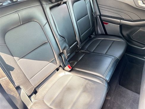 Used 2022 Ford Escape SEL image 25