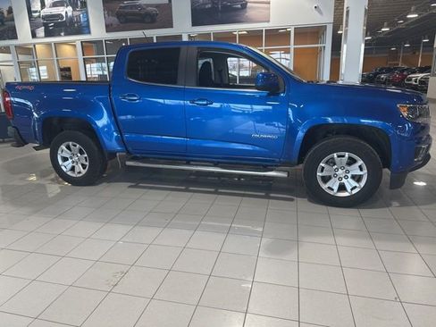 Used 2019 Chevrolet Colorado LT w/ LT Convenience Package AWD/4WD image 2