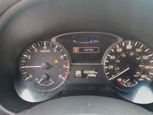 Used 2015 Nissan Altima 2.5 S w/ Power Driver Seat Package FWD image 11
