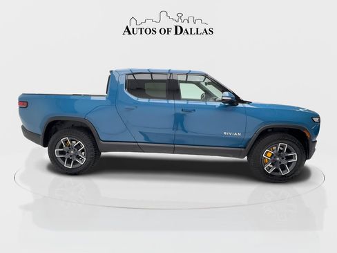 Used 2022 Rivian R1T Adventure AWD/4WD image 9