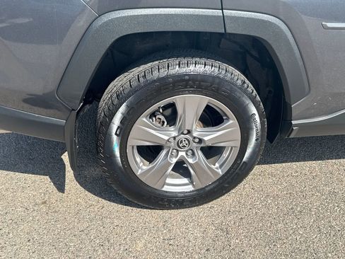 Used 2024 Toyota RAV4 XLE image 39