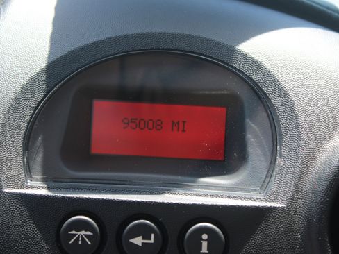 Used 2007 Pontiac Grand Prix FWD image 16