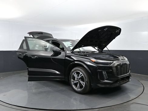 New 2027 Audi Q6 e-tron Premium Plus AWD/4WD image 28