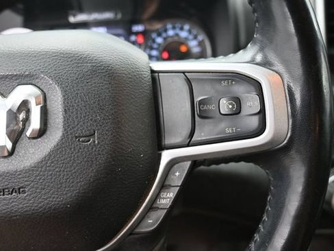 Used 2020 RAM 1500 Big Horn AWD/4WD image 18