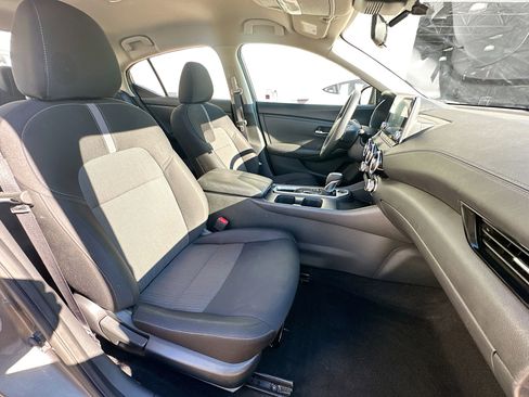 Used 2024 Nissan Sentra SV image 29