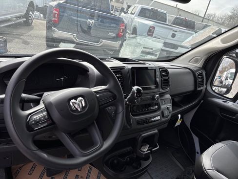 New 2023 RAM ProMaster 3500 w/ Convenience Group image 7