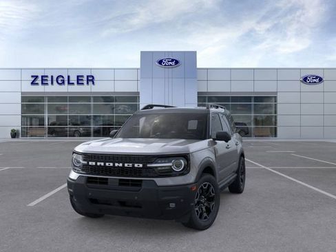 New 2025 Ford Bronco Sport Outer Banks w/ Outer Banks Tech Package+ image 2