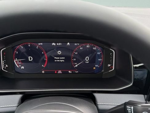 New 2026 Volkswagen Jetta SEL FWD image 31