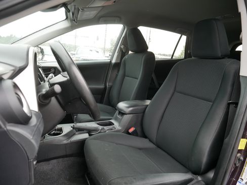 Used 2017 Toyota RAV4 LE w/ All Weather Liner Package AWD/4WD image 13