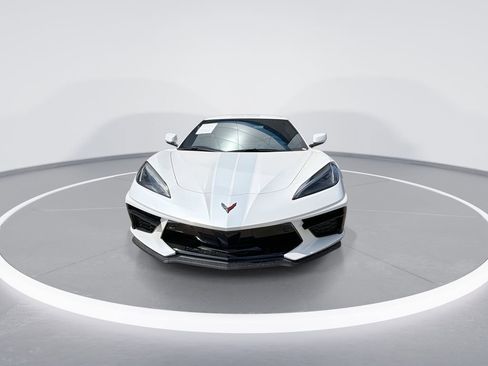 Used 2023 Chevrolet Corvette Stingray Premium Conv w/ Z51 Performance Package RWD image 3