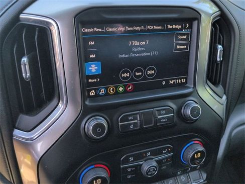 Used 2019 Chevrolet Silverado 1500 LTZ image 13