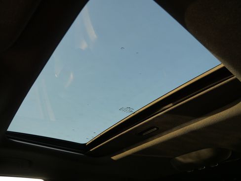 Used 2021 Dodge Durango GT image 34