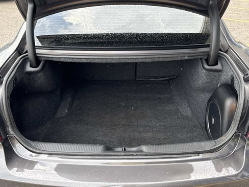 Used 2022 Dodge Charger SXT image 6
