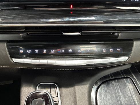 Used 2024 Cadillac Escalade Sport w/ LPO, ONYX Package RWD image 22