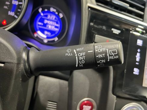 Used 2015 Honda Fit EX image 23
