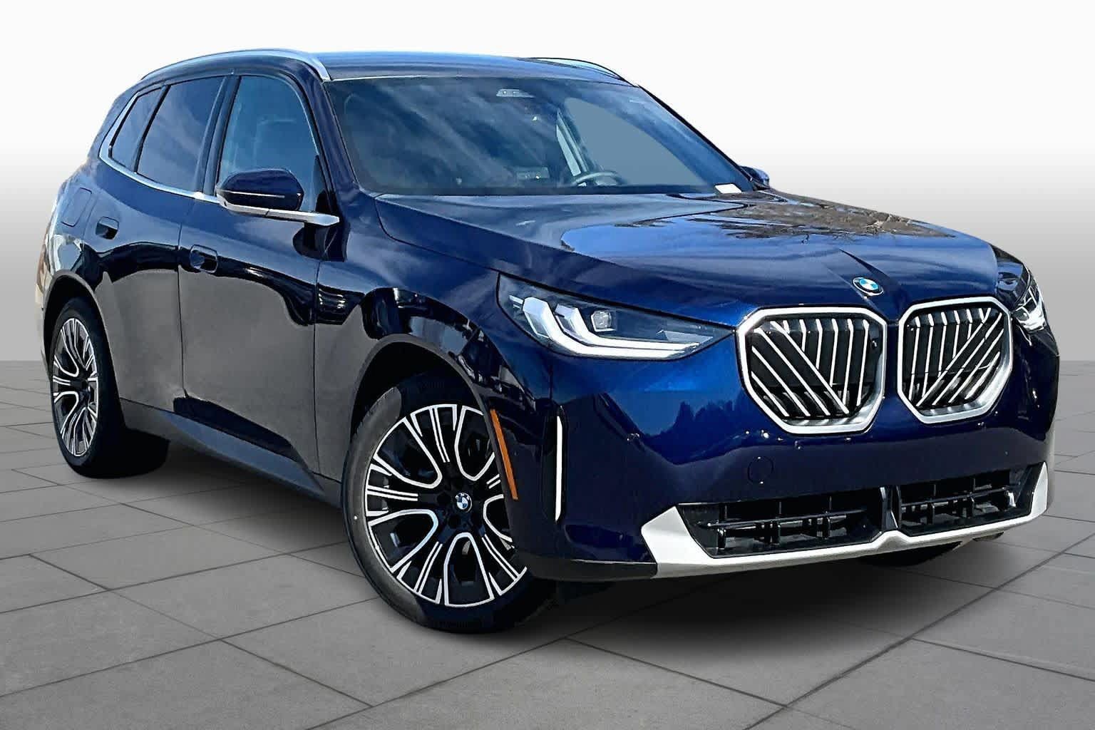 Used 2026 BMW X3 xDrive30i w/ Premium Package AWD/4WD image 2