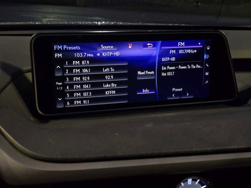 Used 2019 Lexus RX 450hL Luxury image 31