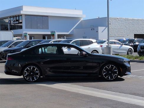 New 2026 BMW 530i 530i image 4