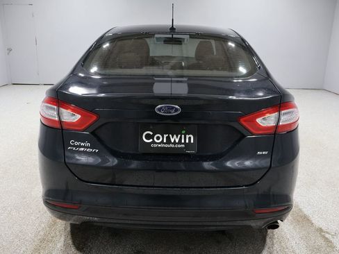 Used 2014 Ford Fusion SE image 3