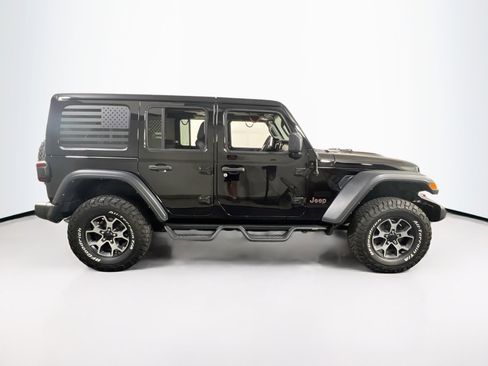 Used 2023 Jeep Wrangler Unlimited Rubicon w/ LED Lighting Group AWD/4WD image 4