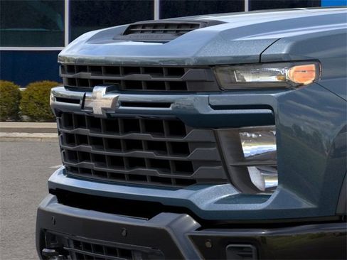 New 2026 Chevrolet Silverado 2500 Custom w/ Custom Value Package image 13