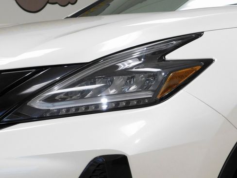 Used 2024 Nissan Murano SL image 17