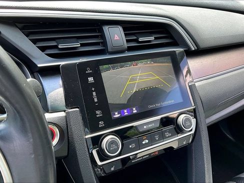 Used 2018 Honda Civic EX-L image 11