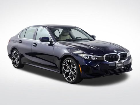 New 2026 BMW 330i xDrive Sedan w/ Premium Package AWD/4WD image 7