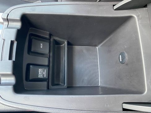 Used 2015 Acura TLX w/ Technology Package FWD image 18