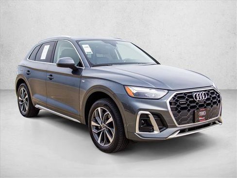 Used 2022 Audi Q5 2.0T Premium Plus AWD/4WD image 3