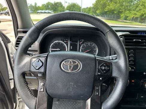 Used 2020 Toyota 4Runner TRD Off-Road Premium w/ Moonroof Package AWD/4WD image 12