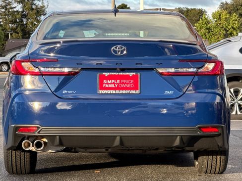 New 2026 Toyota Camry SE image 8