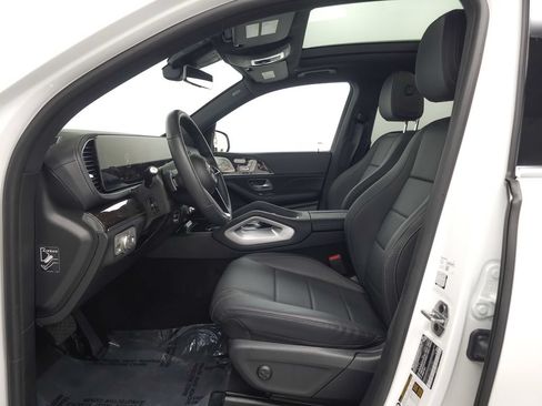 Certified 2026 Mercedes-Benz GLS 450 4MATIC image 8