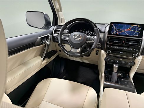 Used 2022 Lexus GX 460 Premium w/ Premium Plus Package AWD/4WD image 31