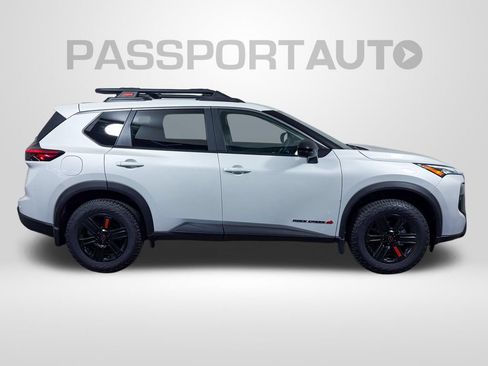 Certified 2026 Nissan Rogue SV AWD/4WD image 12