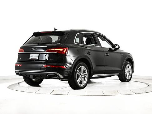 Used 2023 Audi Q5 e Premium Plus w/ Premium Plus Package AWD/4WD image 5