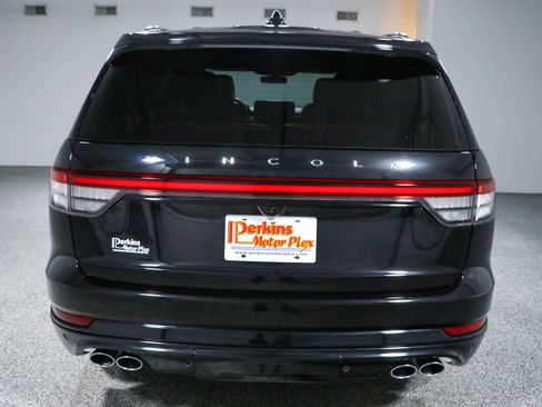 Used 2025 Lincoln Aviator Reserve w/ Jet Appearance Package AWD/4WD image 8