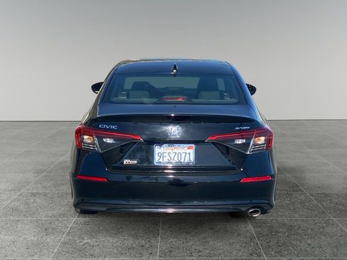 Used 2023 Honda Civic Sport image 4