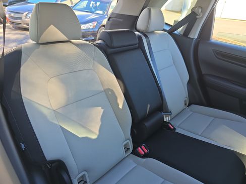 Used 2023 Honda CR-V LX image 12