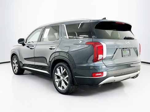 Used 2022 Hyundai Palisade SEL w/ 8P Bench Seat Package AWD/4WD image 5