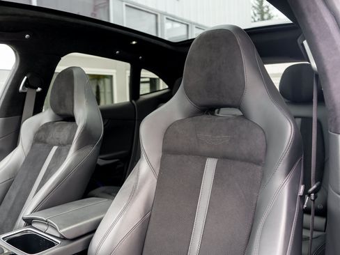 Used 2023 Aston Martin DBX 707 AWD/4WD image 11