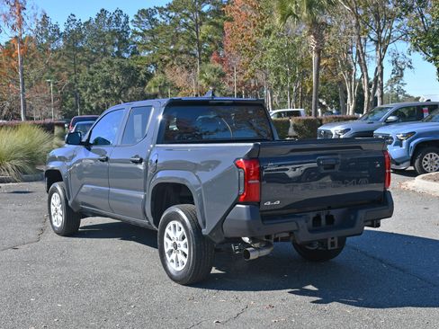 Certified 2024 Toyota Tacoma SR image 3