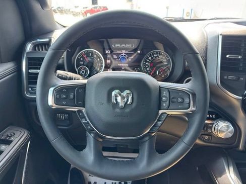 Used 2025 RAM 1500 Laramie AWD/4WD image 12