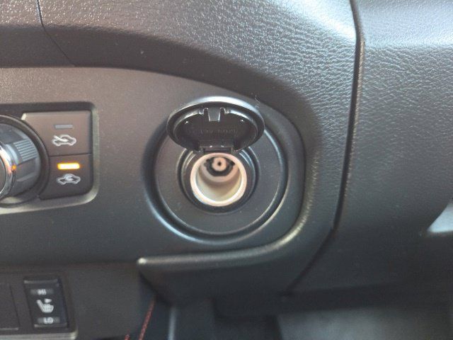 Used 2022 Nissan Frontier Pro-X RWD image 35
