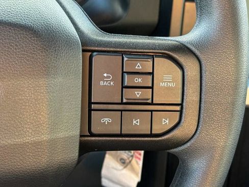 Used 2024 Ford F350 XLT AWD/4WD image 31