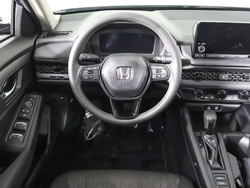 Certified 2025 Honda Accord LX image 30